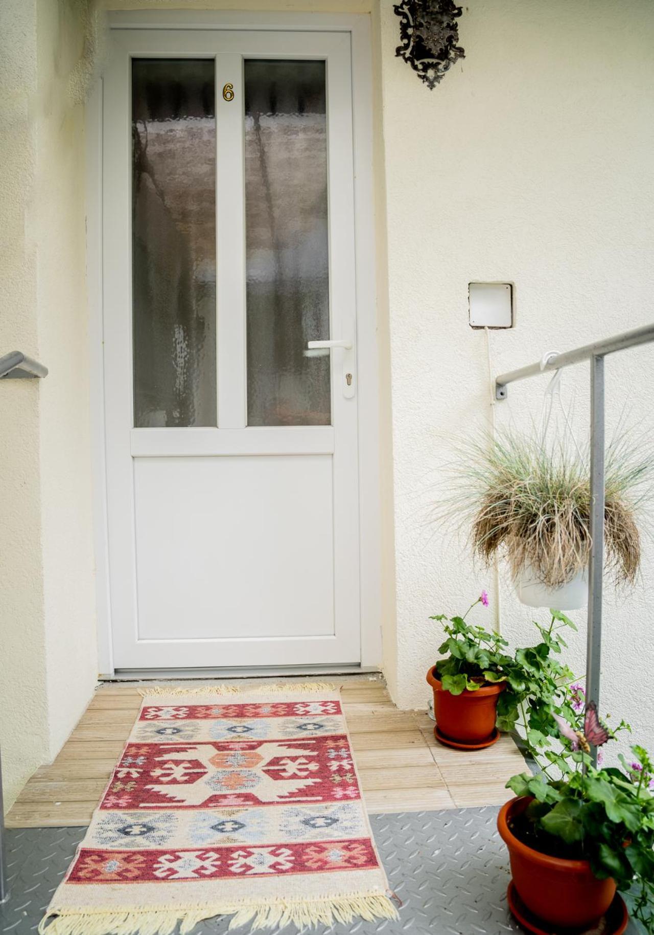 Anna'S Guesthouse Cluj-Napoca Exterior photo